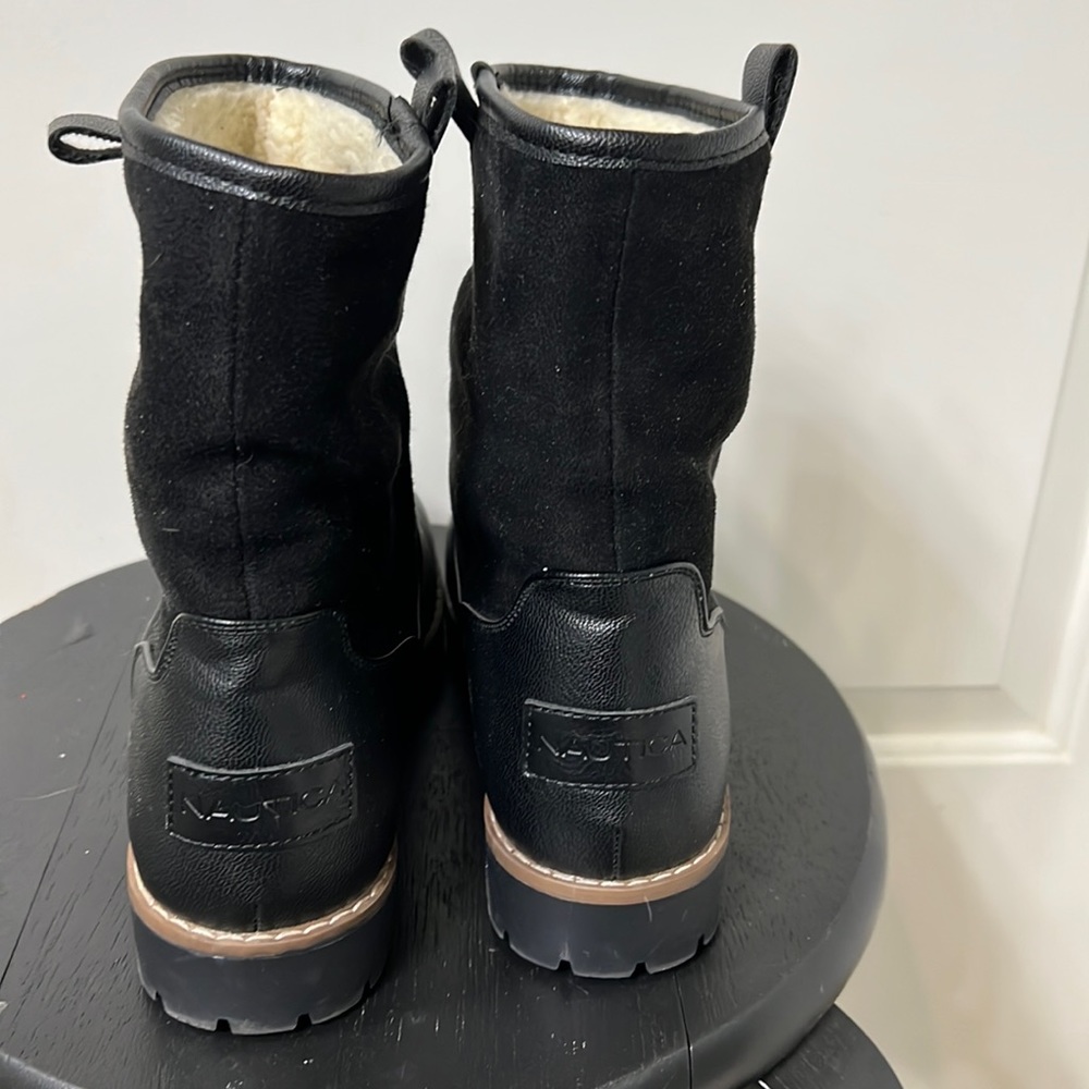 Nautica boots